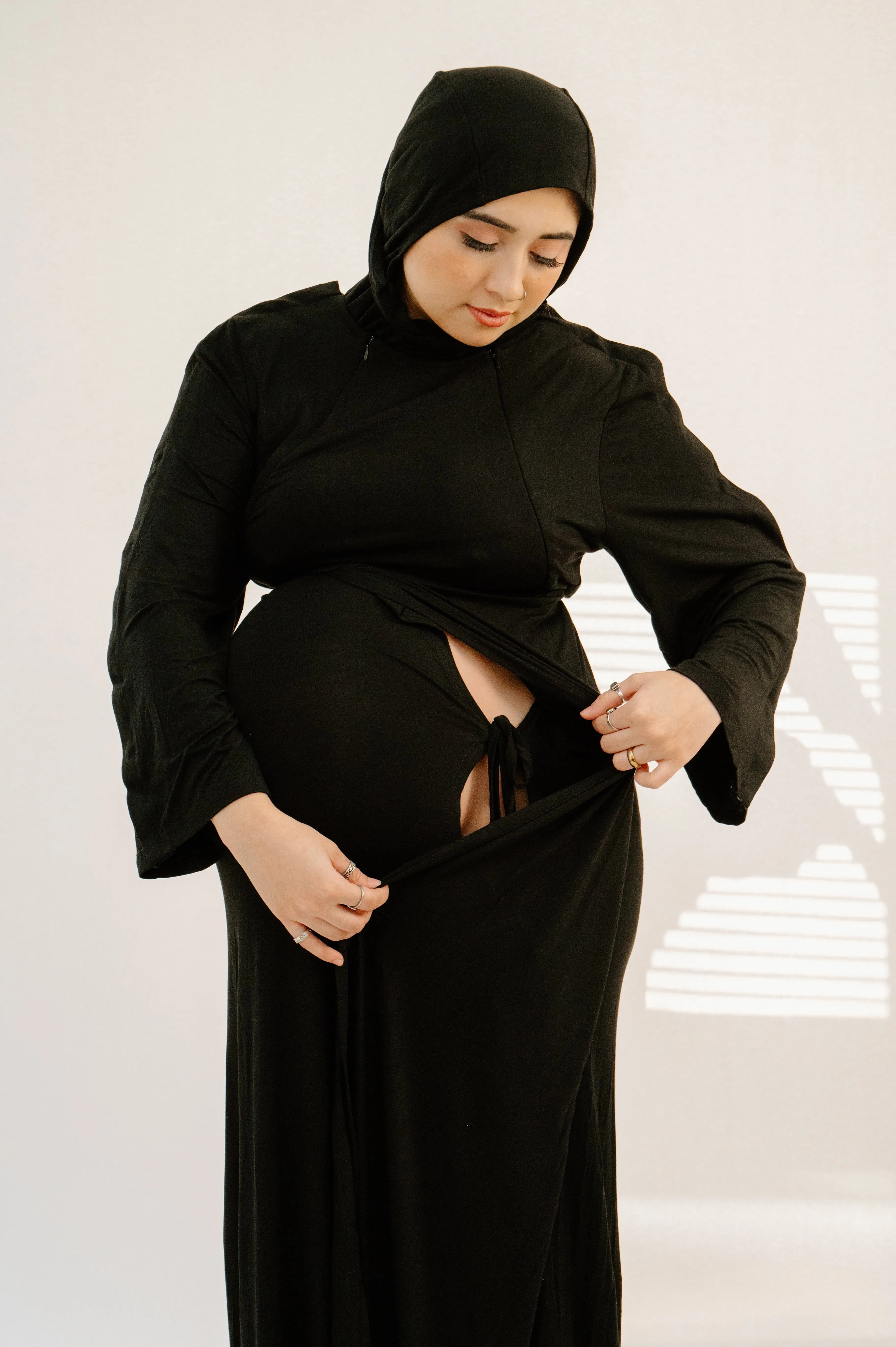 Nadia Labor & Postpartum Gown in Black